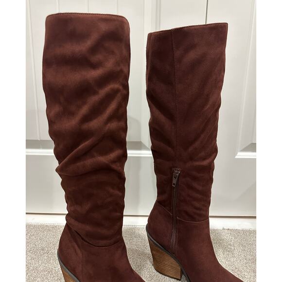 Charles David Wire Tall Boots Brown Microsuede Size 7 NWOB Textile Upper Fall - Picture 3 of 15